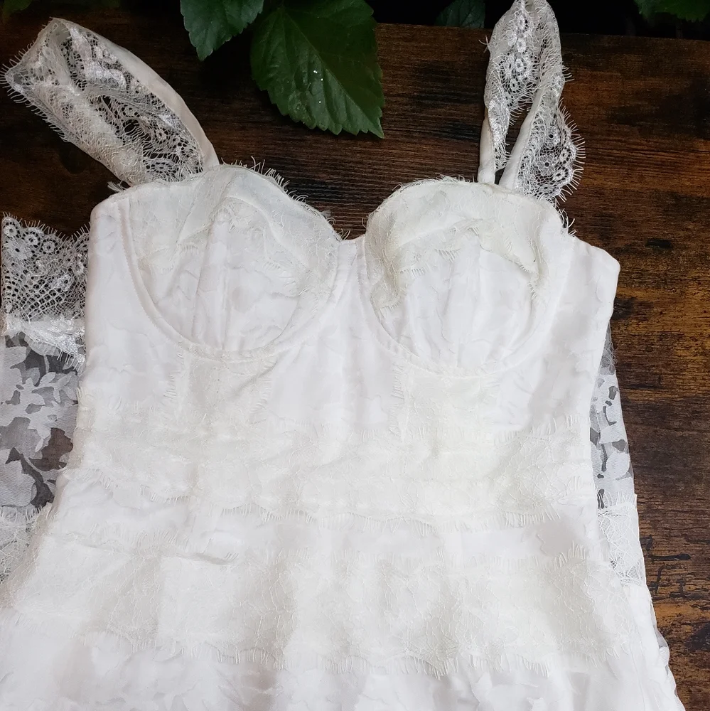 US XS Nordstrom lace overlay balconette midi hoco, wedding bustier - Picture 13 of 14